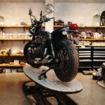 Zalety dobrej jakości akcesoriów motocyklowych: jak wybrać sklep w Krakowie